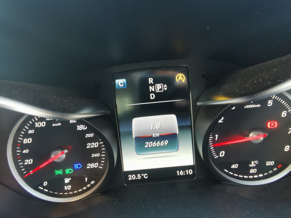 2014 Mercedes-Benz C180 Automatic