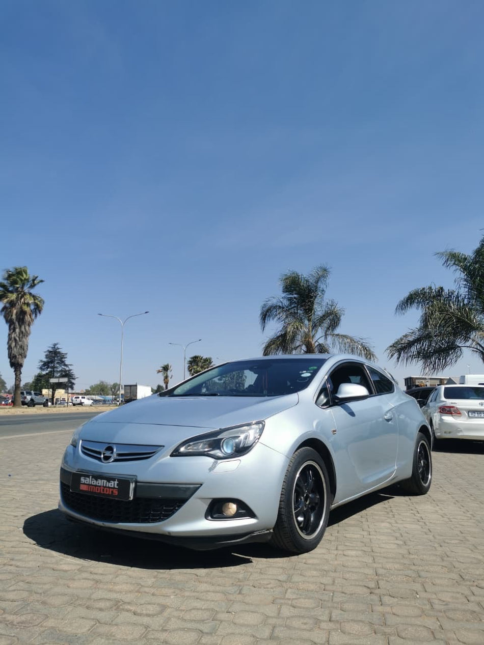 2013 Opel Astra 1.6 GTC