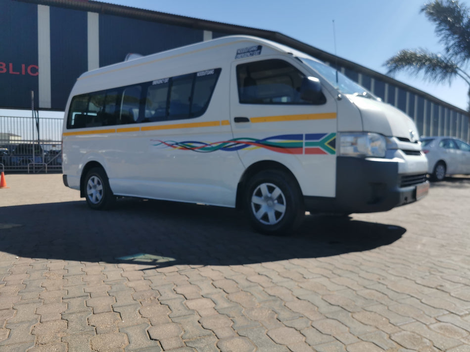 2015 Toyota Quantum Hiace sesfikile 2.7 vvti