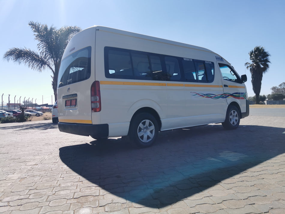 2015 Toyota Quantum Hiace sesfikile 2.7 vvti