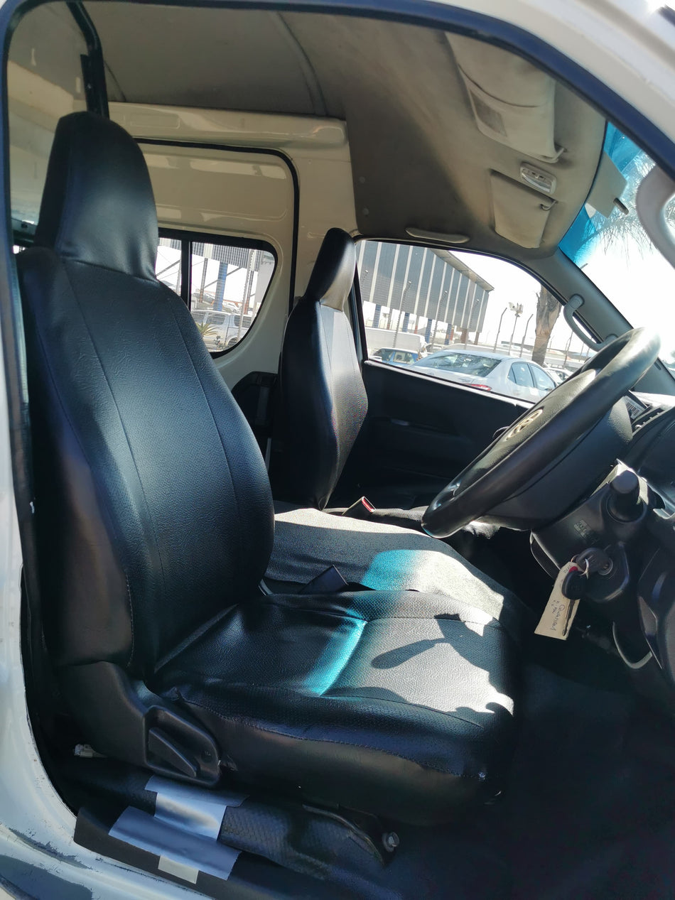 2015 Toyota Quantum Hiace sesfikile 2.7 vvti