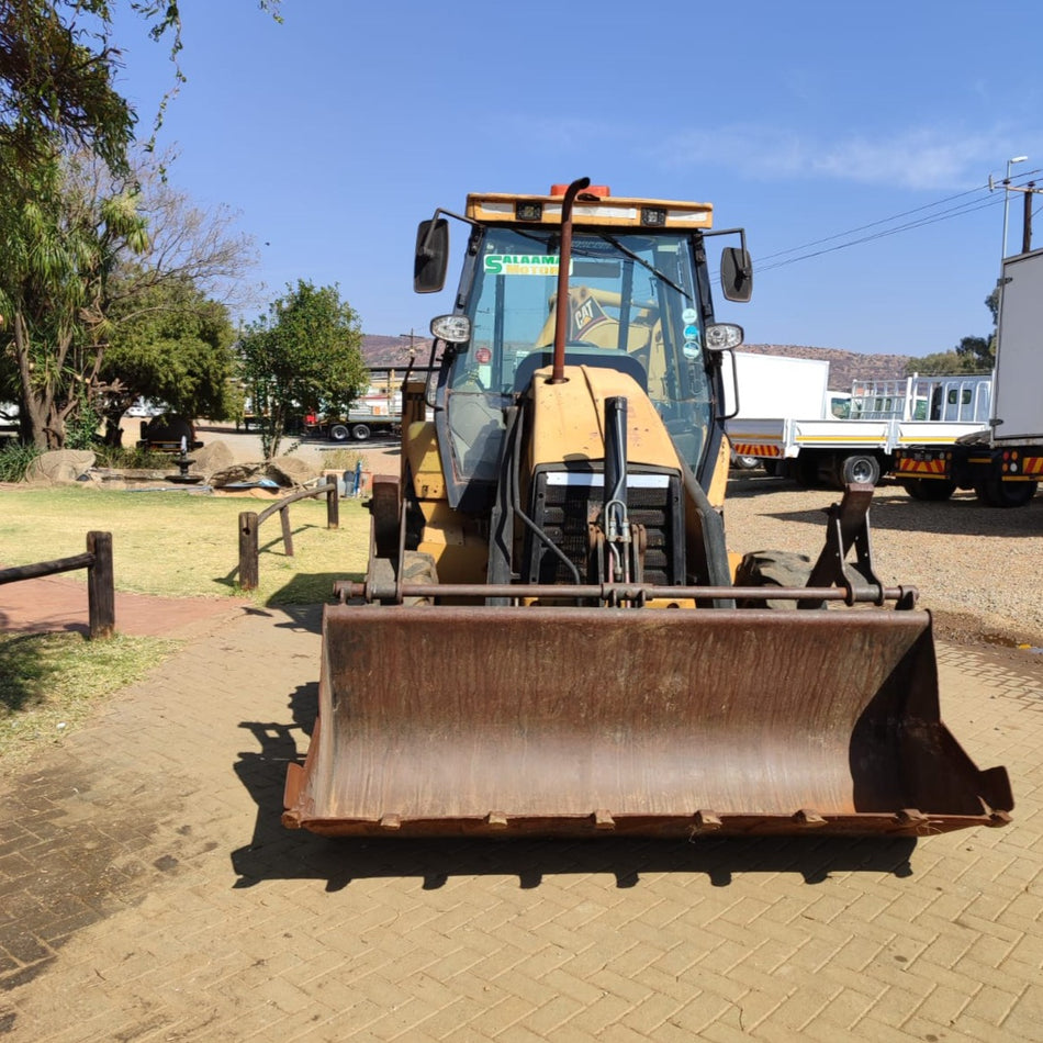 2014 Caterpillar 424d 4x4 4 wheel drive