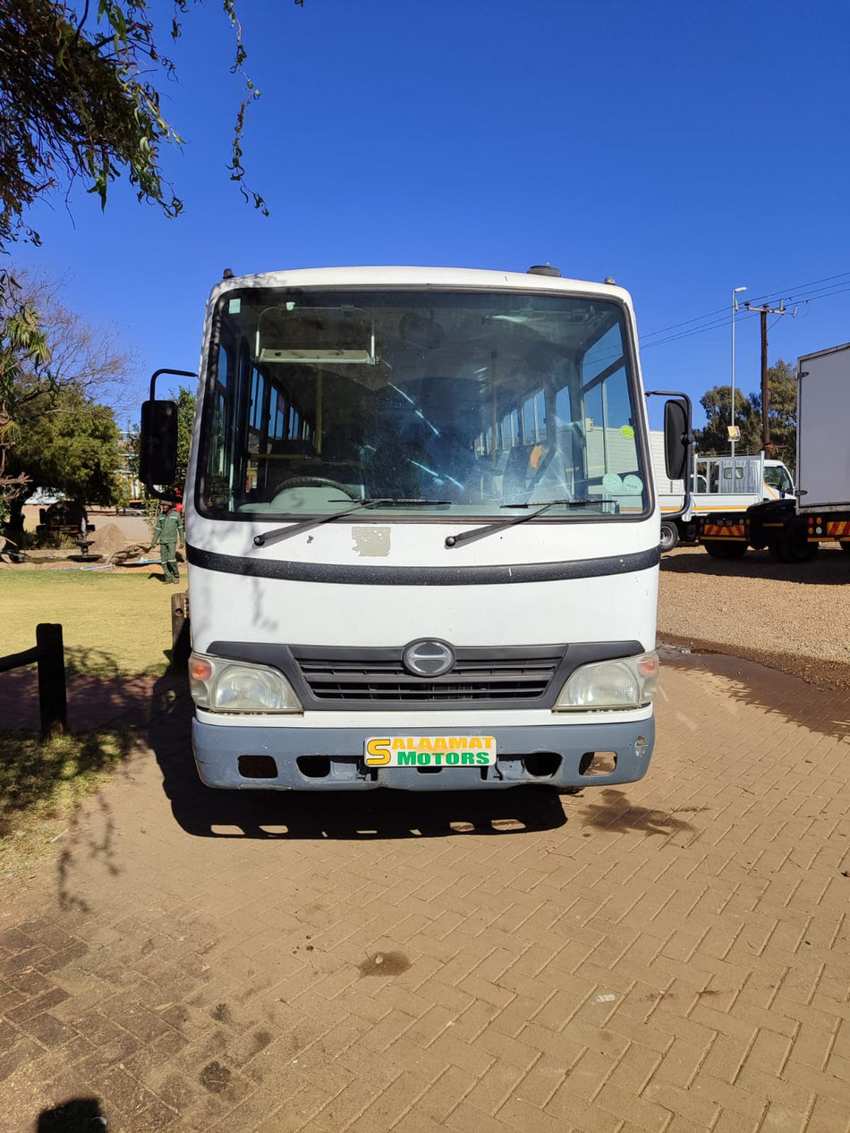 2011 Hino 300 35 seater