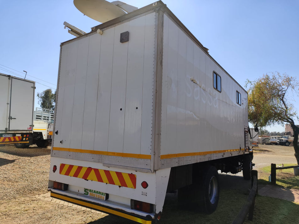 2007 Mitsubishi Fuso FMI4-213 office truck