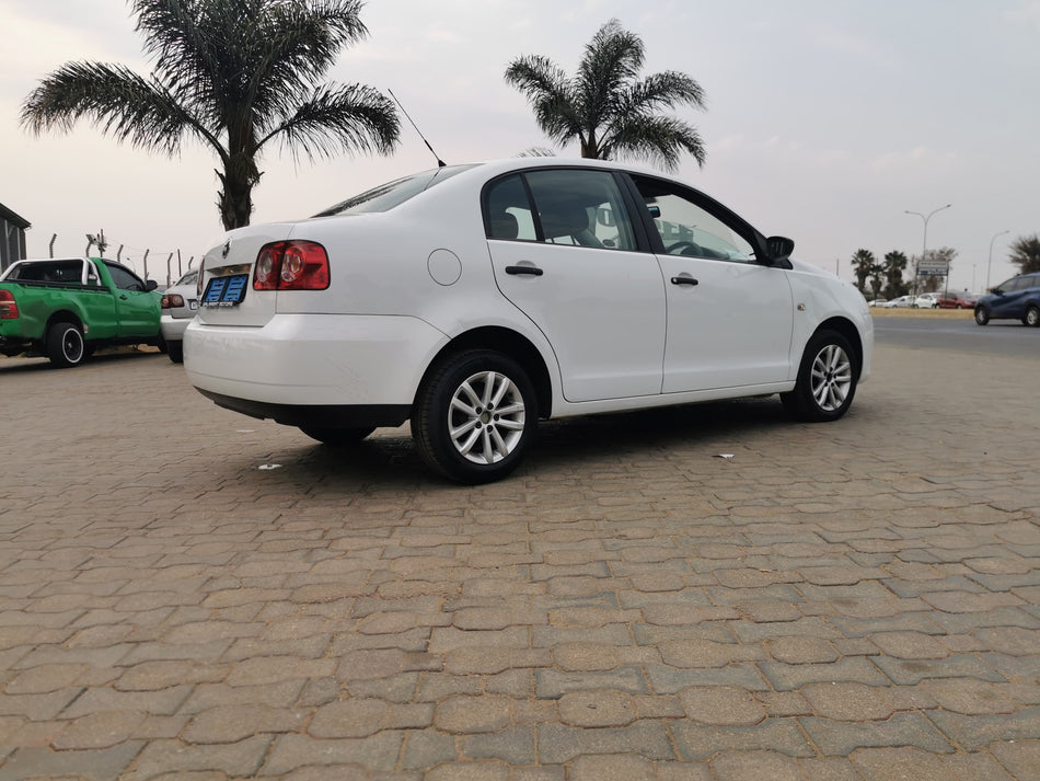 2015 Volkswagen polo vivo