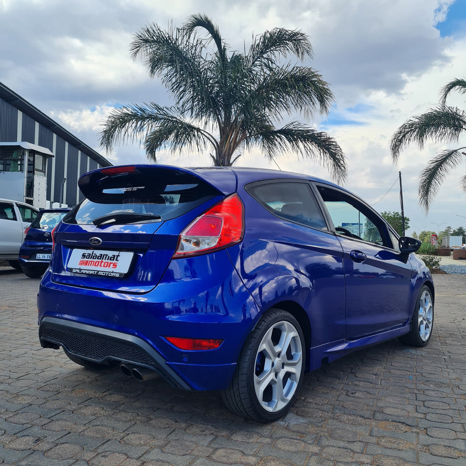 2014 Ford Fiesta 2.0 ST