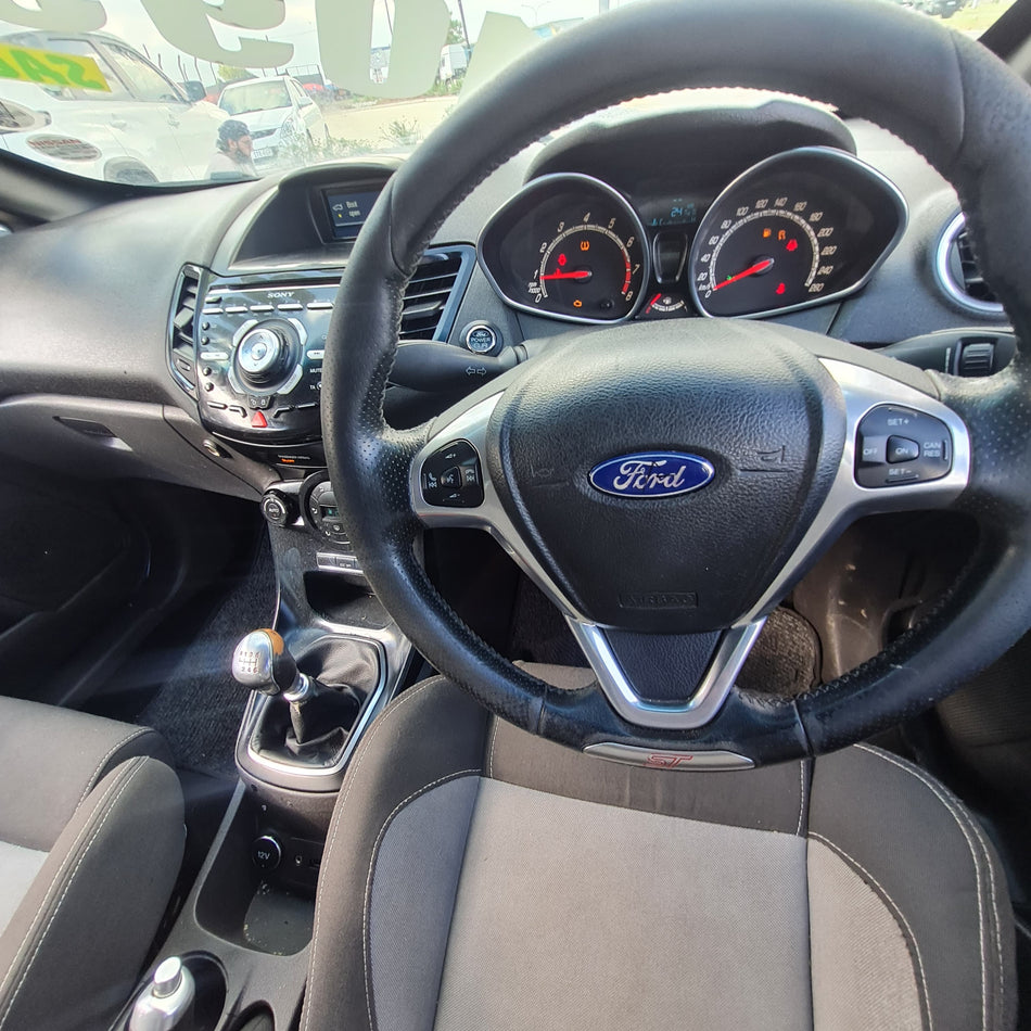 2014 Ford Fiesta 2.0 ST