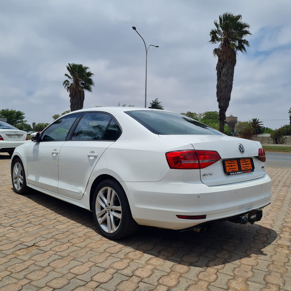 2015 Volkswagen Jetta 6 1.4 TSI DSG Automatic