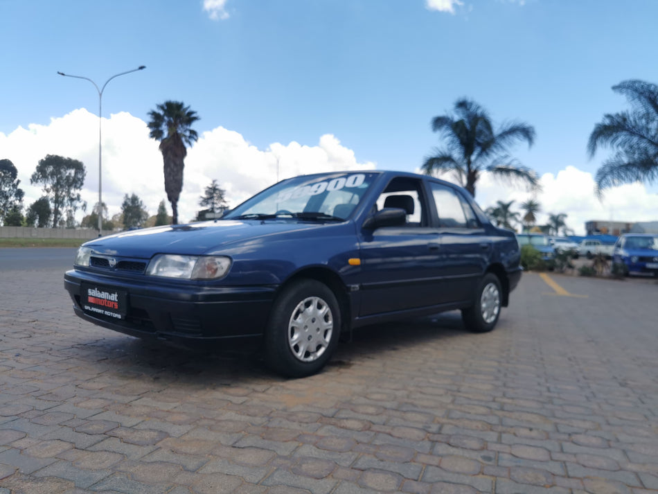 1993 Nissan Sentra 160