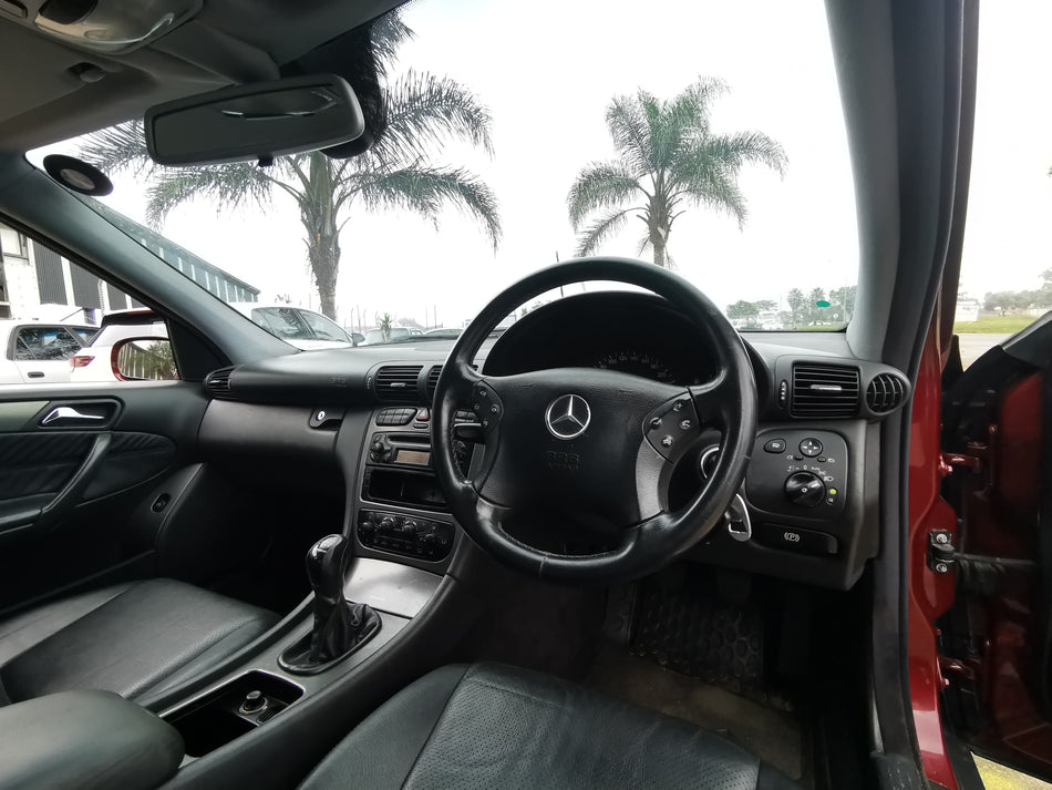 2004 Mercedes-Benz C180 Kompressor avant-garde