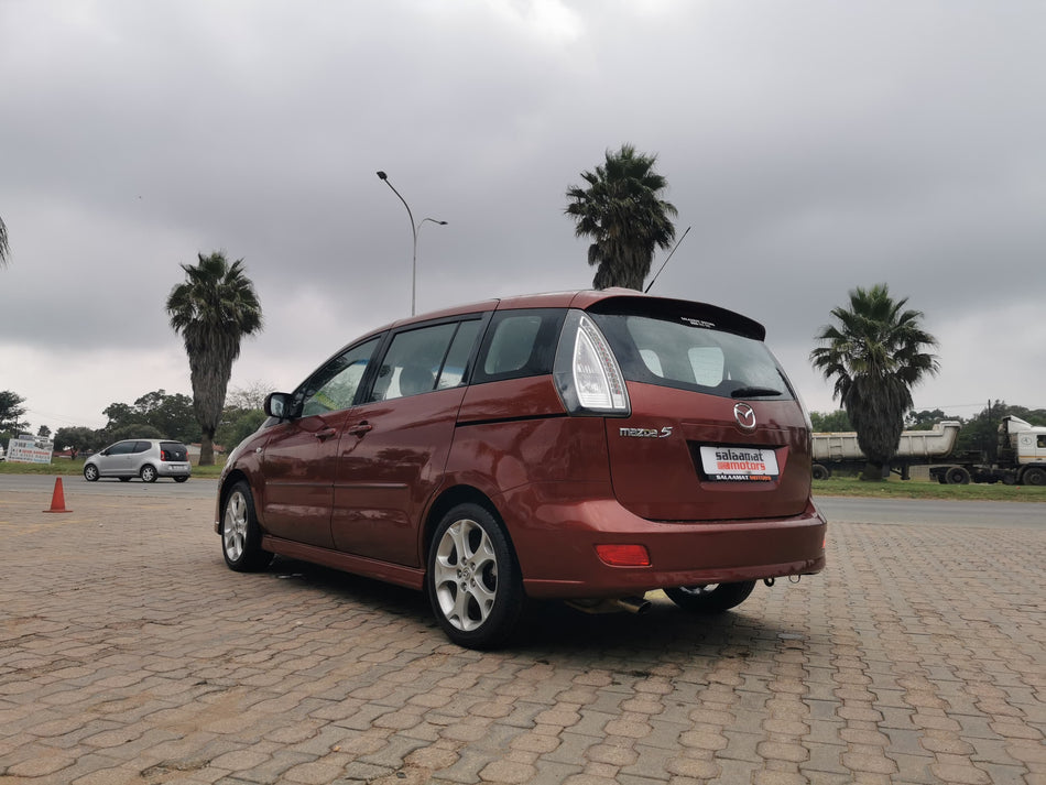 2009 Mazda 7 seater