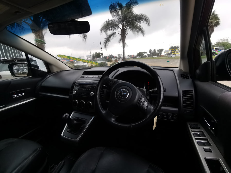 2009 Mazda 7 seater