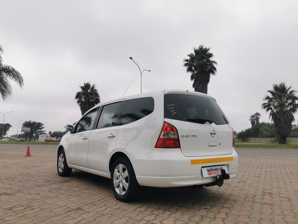 2009 Nissan Livina 7-Seater low kms