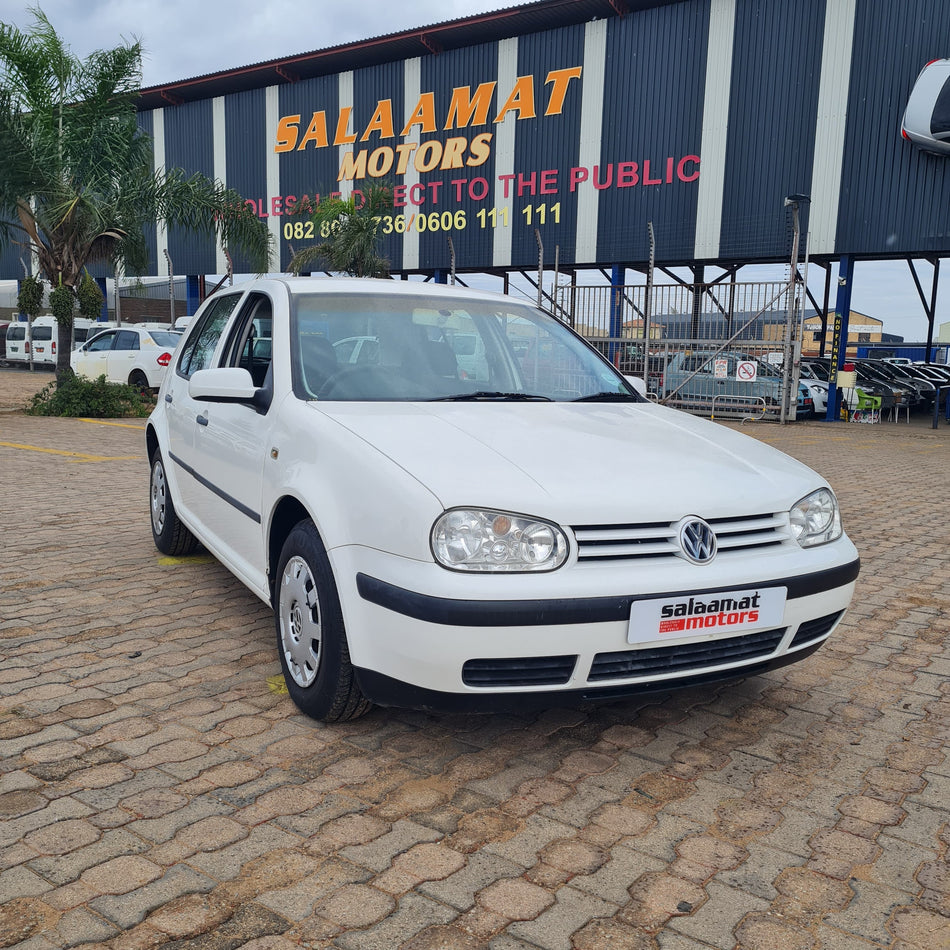 2001 Volkswagen Golf 4 1.6 SR low kms