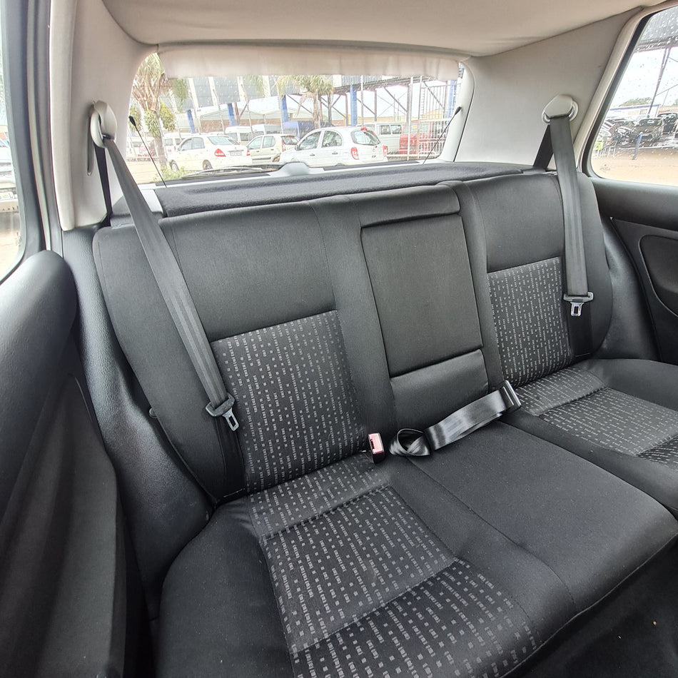 2001 Volkswagen Golf 4 1.6 SR low kms
