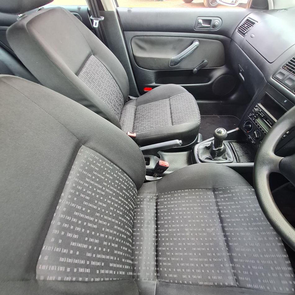 2001 Volkswagen Golf 4 1.6 SR low kms