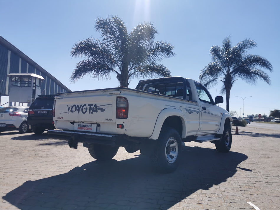 2001 Toyota Hilux 3.0 Kzte