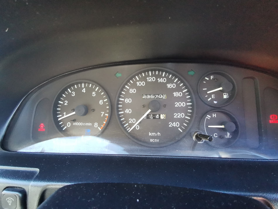 1995 Mazda Astina 180se