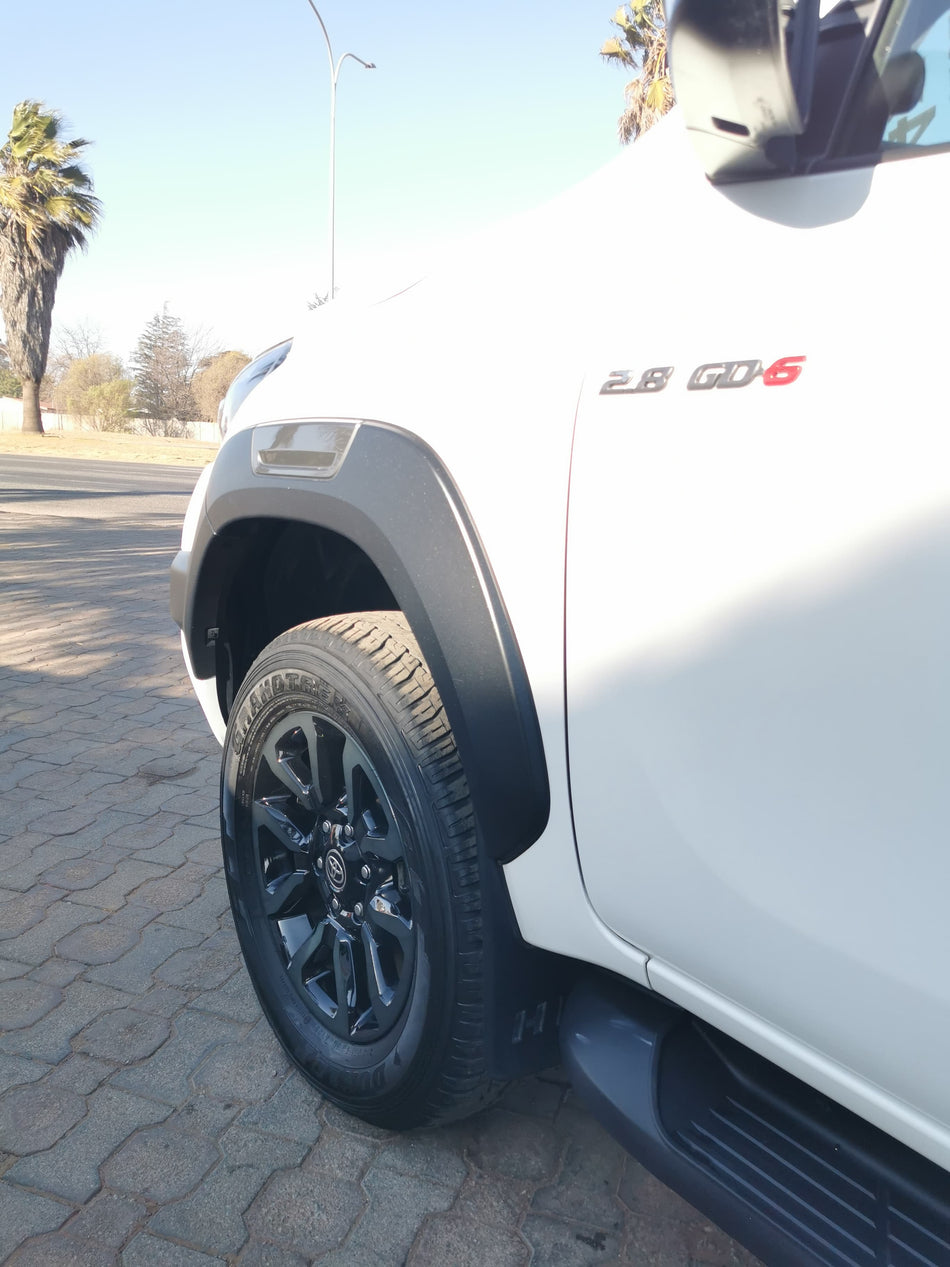 2023 Toyota Hilux 2.8 GD-6 4X4 Automatic Legend RS