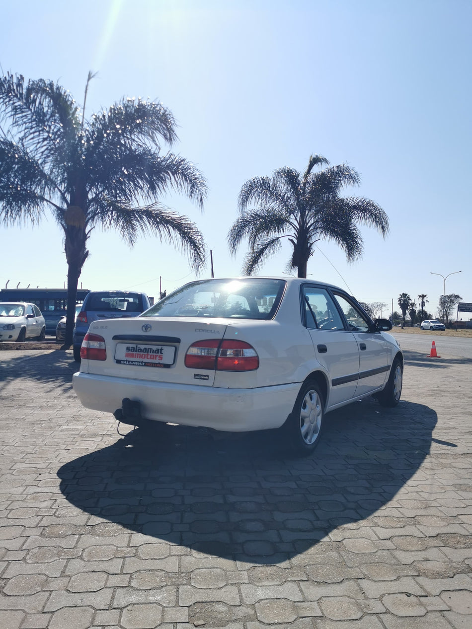 2000 Toyota Corolla 160i GLE