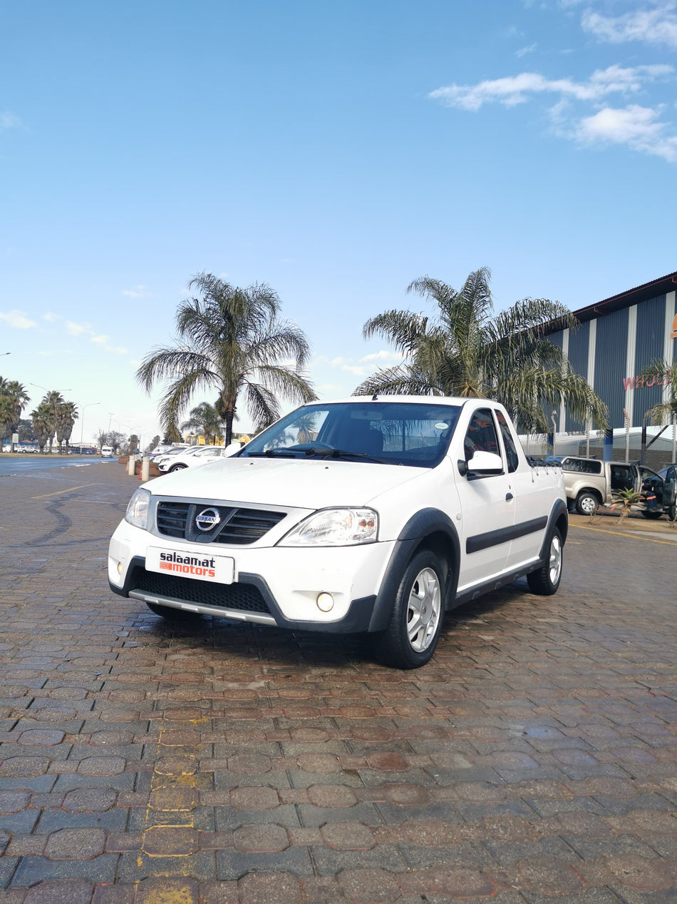 2011 Nissan Np200 1.6i 16V