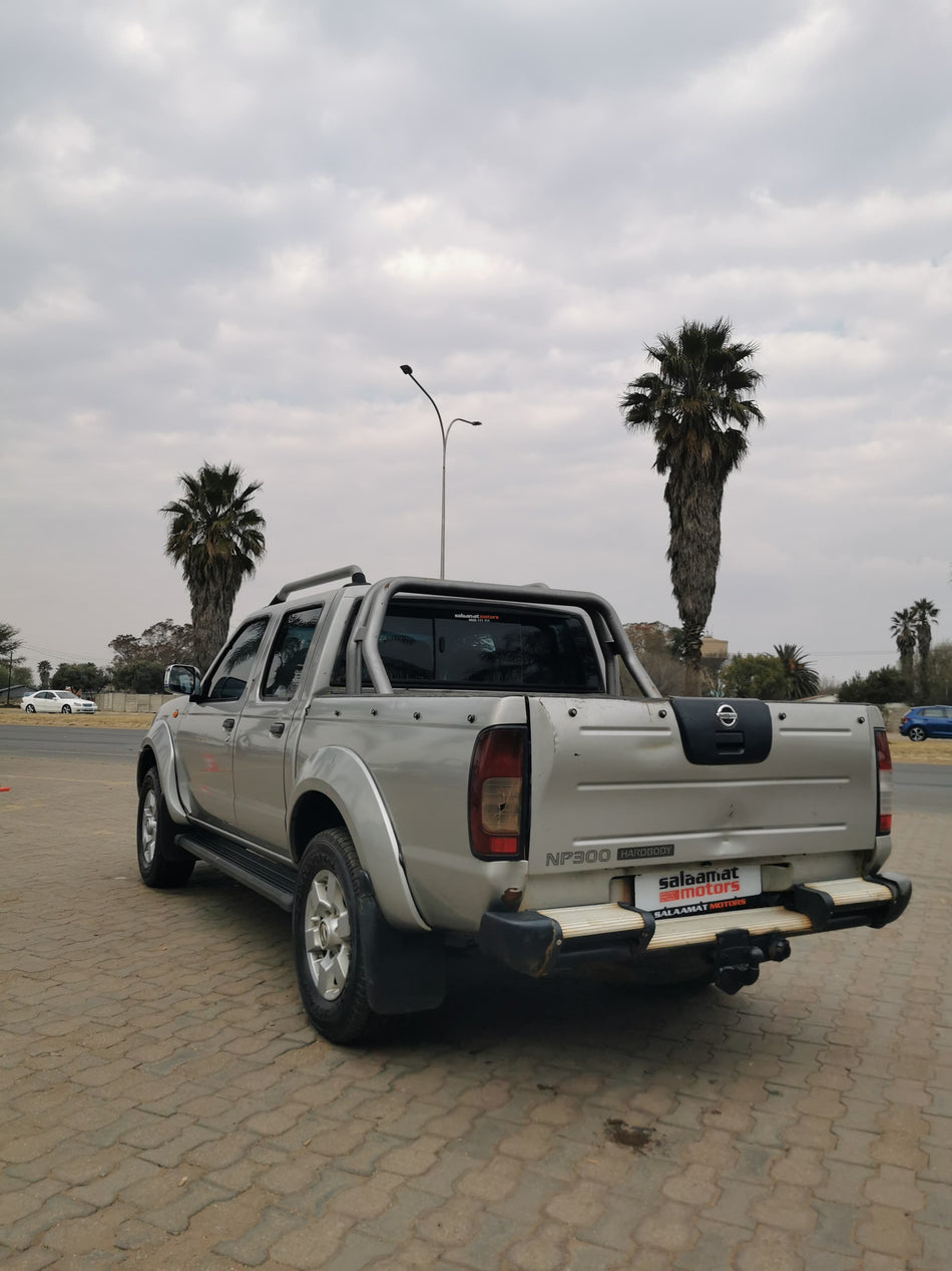 2017 Nissan Hardbody 2.5D