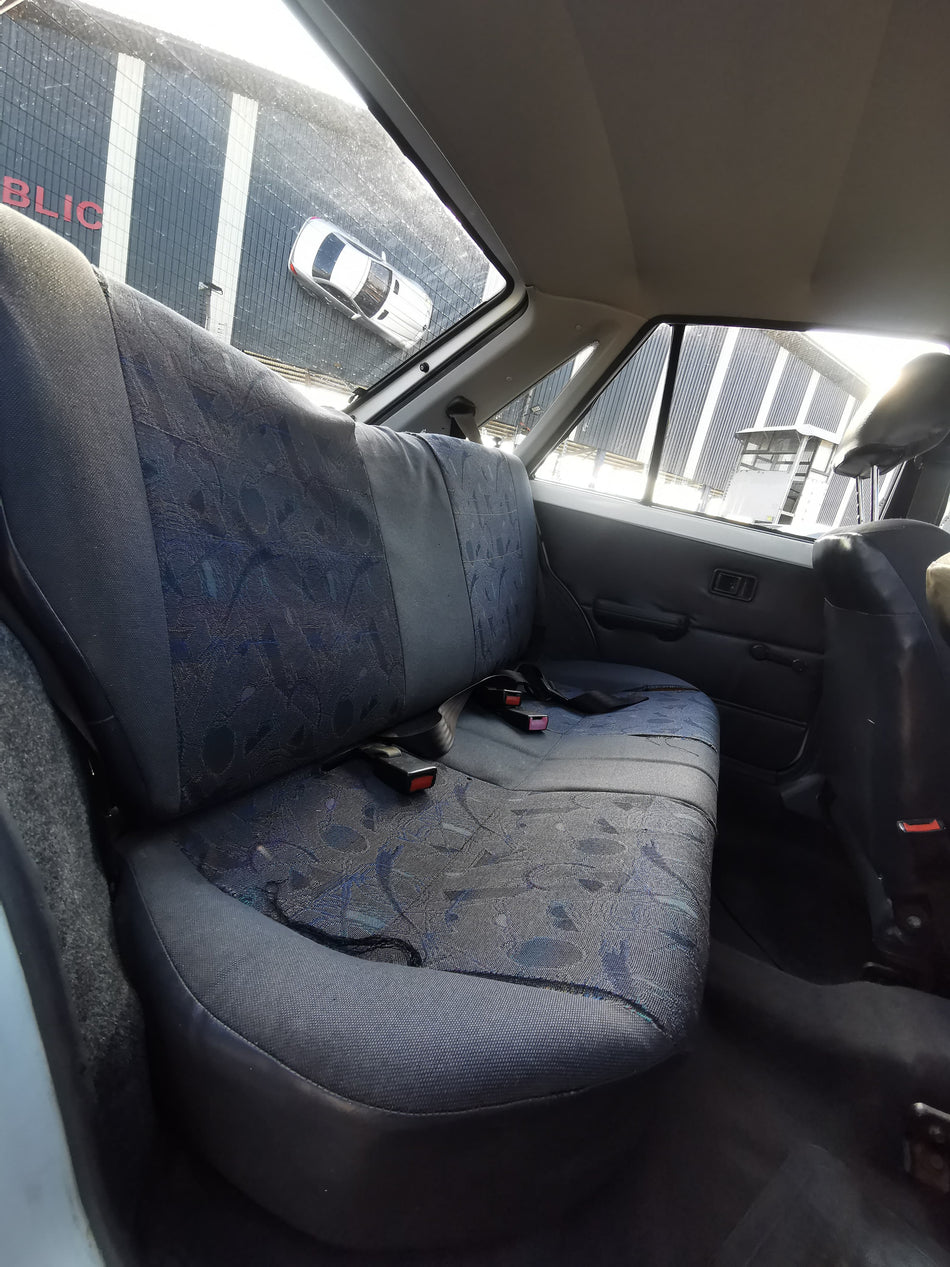 Mazda 323 1.3