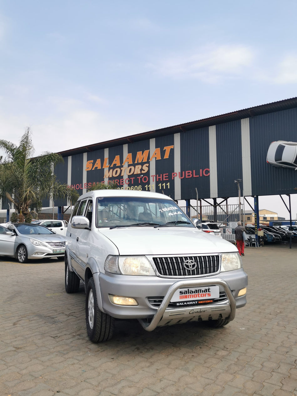 2004 Toyota Condor 2.4i