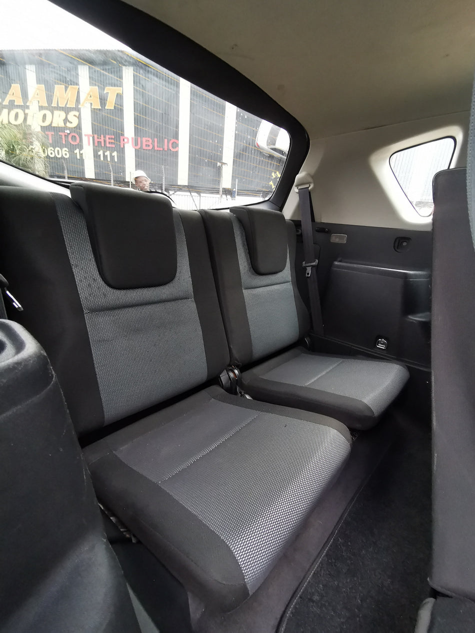 2006 Toyota Verso