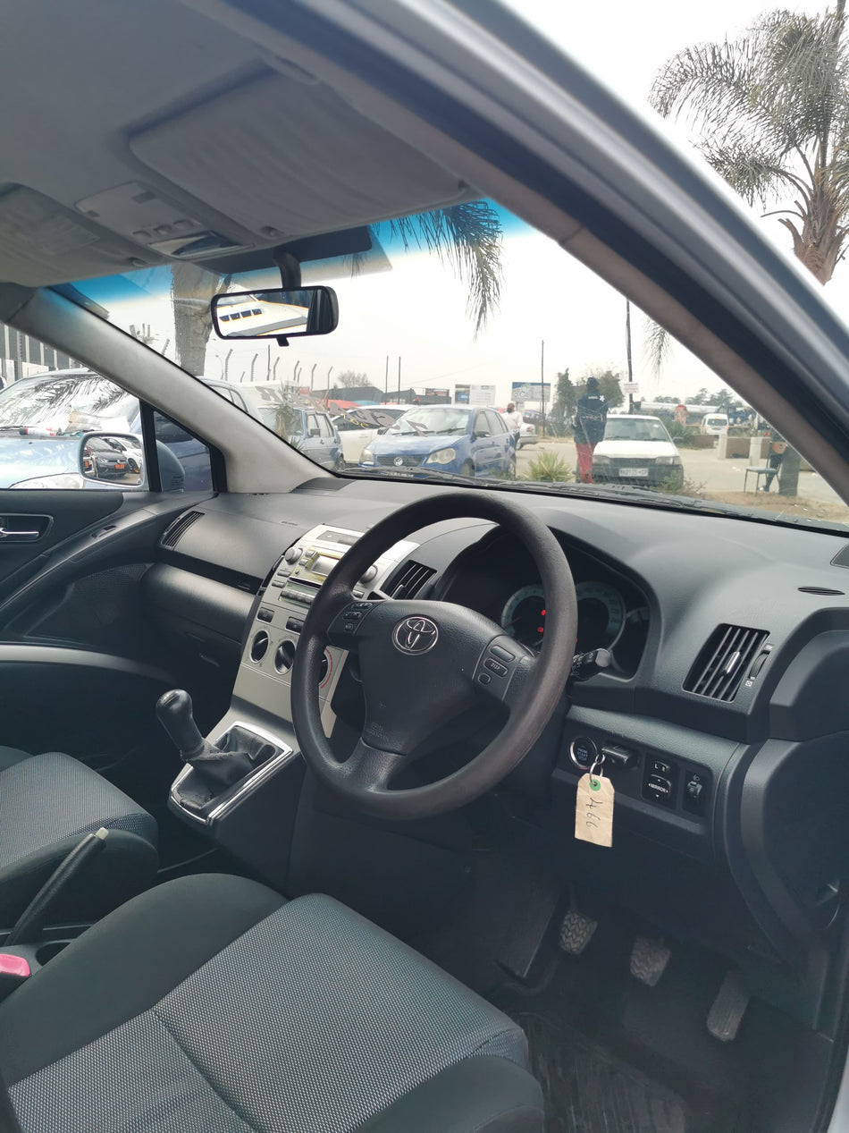 2006 Toyota Verso