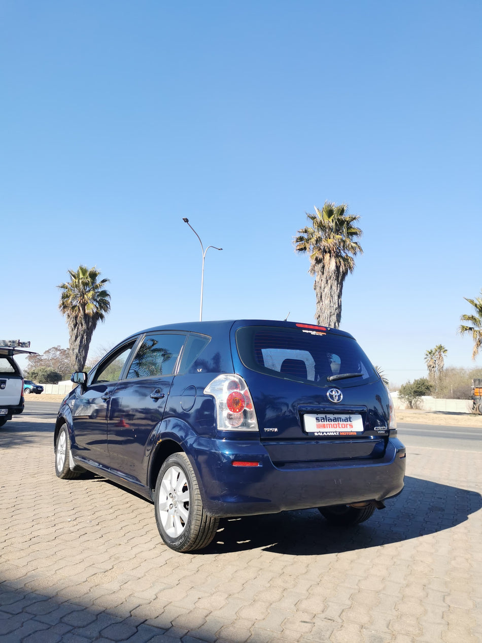 2005 Toyota Verso