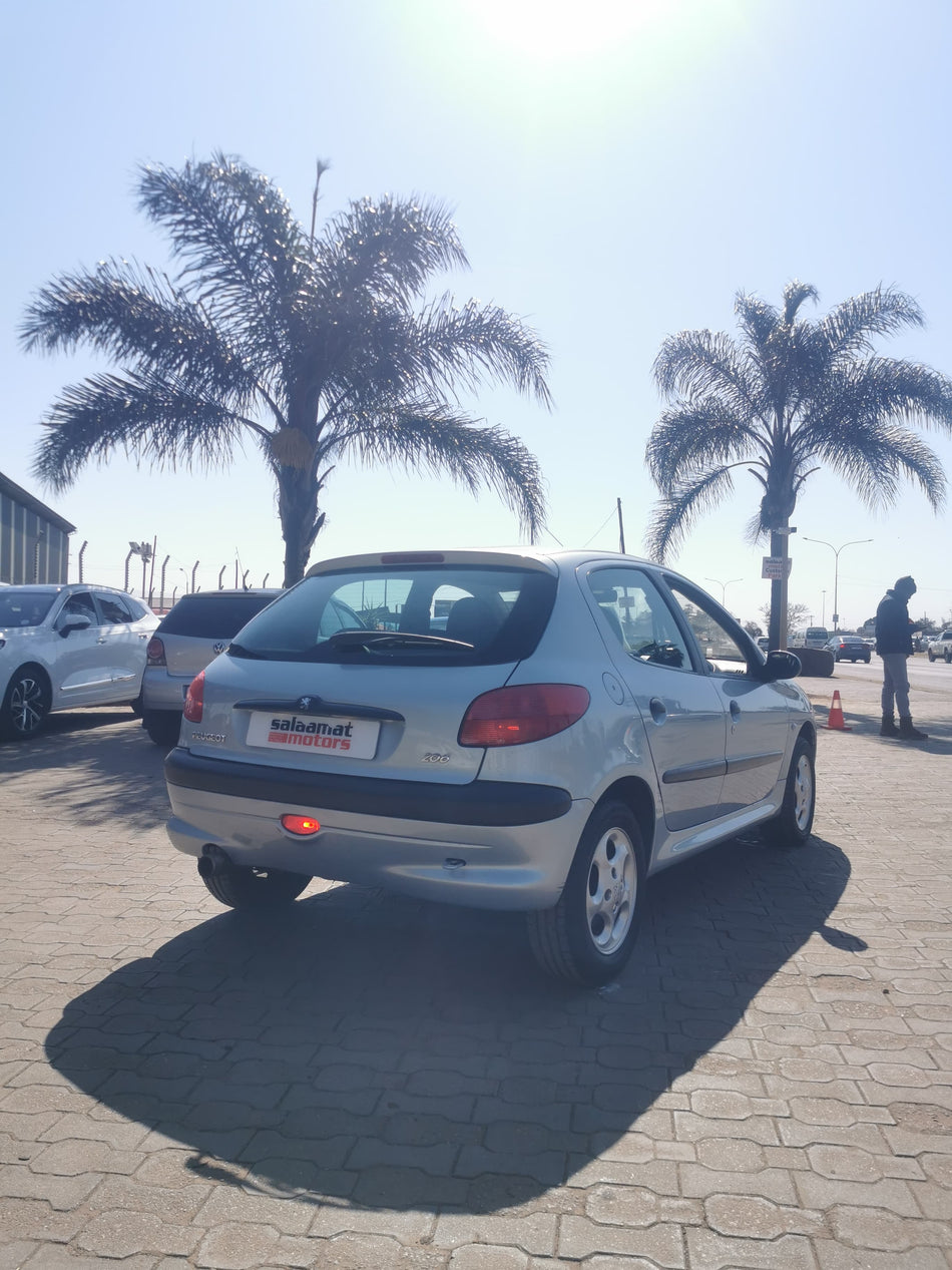 2002 Peugeot 206