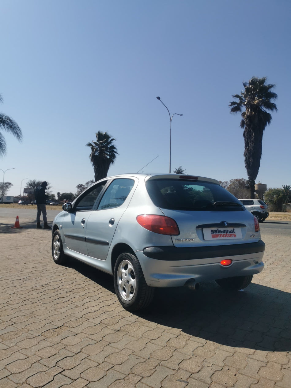 2002 Peugeot 206