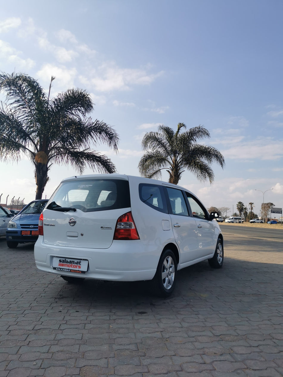 2010 Nissan Grand Livina