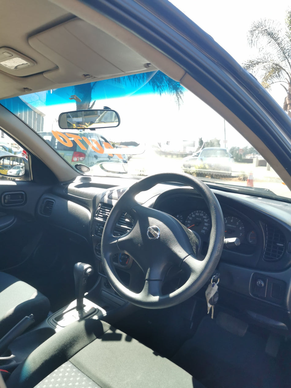 2003 Nissan Almera Automatic