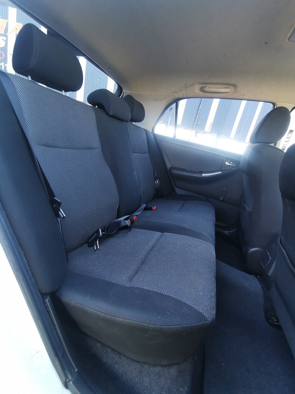 2003 Toyota RunX 160i RS