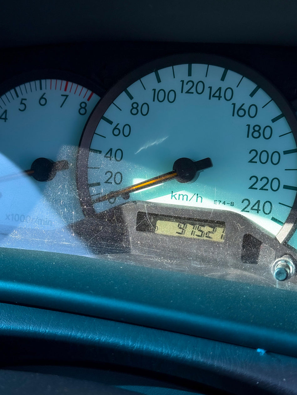 2006 Toyota RunX 140 RS