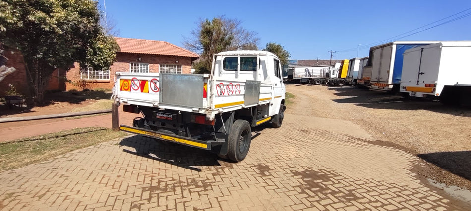 2014 Tata Dropside