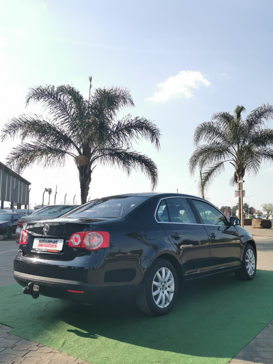 2009 Volkswagen Jetta 5 1.9 TDI DSG Automatic