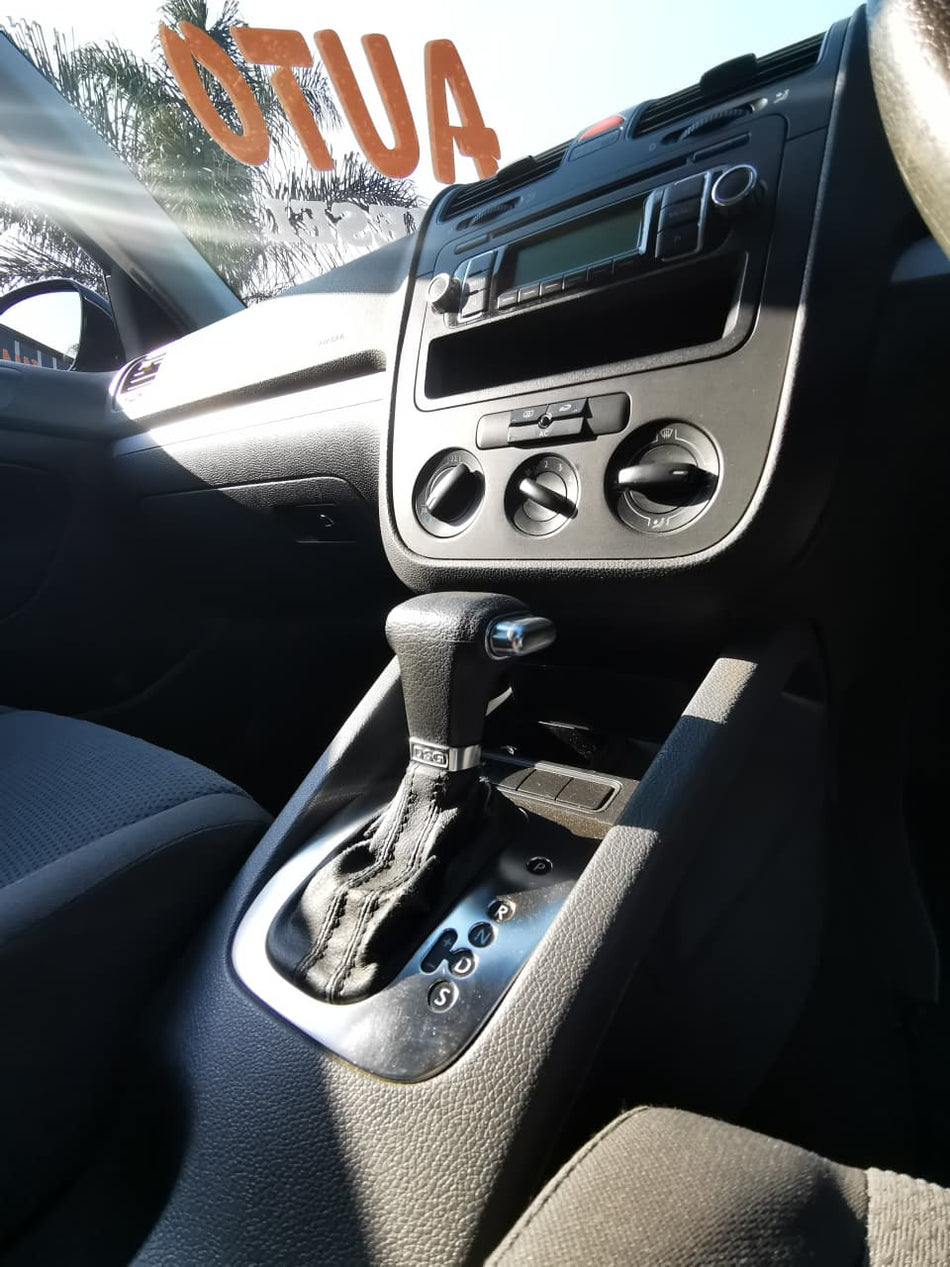 2009 Volkswagen Jetta 5 1.9 TDI DSG Automatic