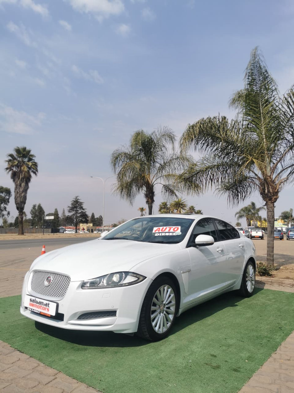 2015 Jaguar XF 2.2D Automatic