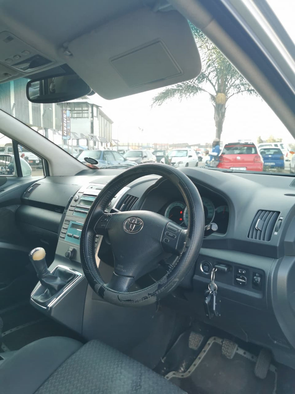 2008 Toyota Verso SX