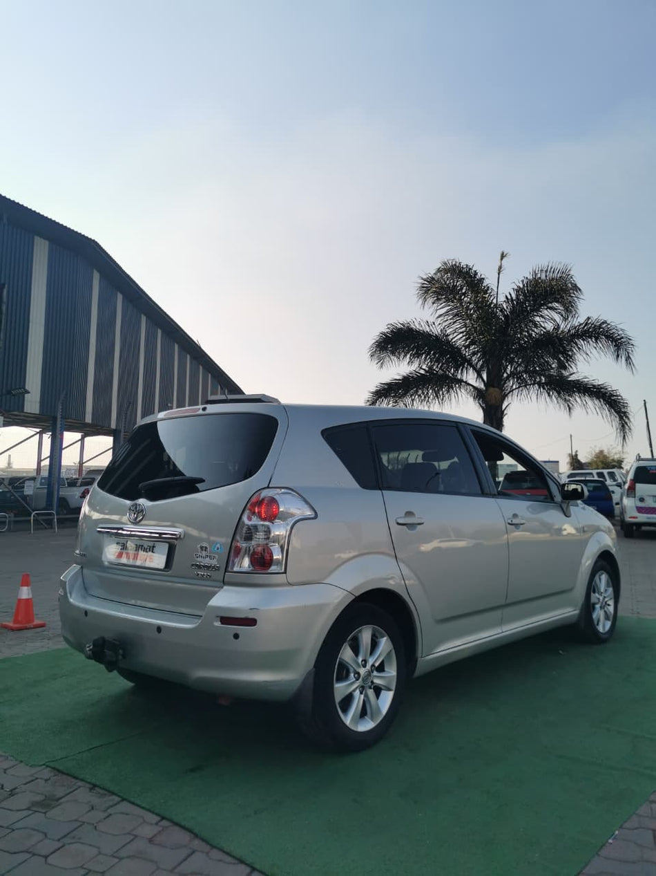 2008 Toyota Verso SX