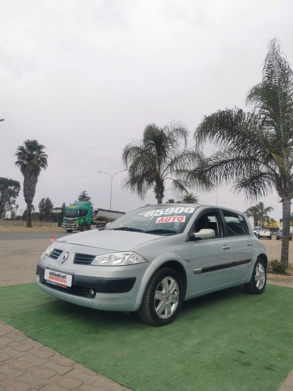2004 Renault Megane 1.6 16V Automatic