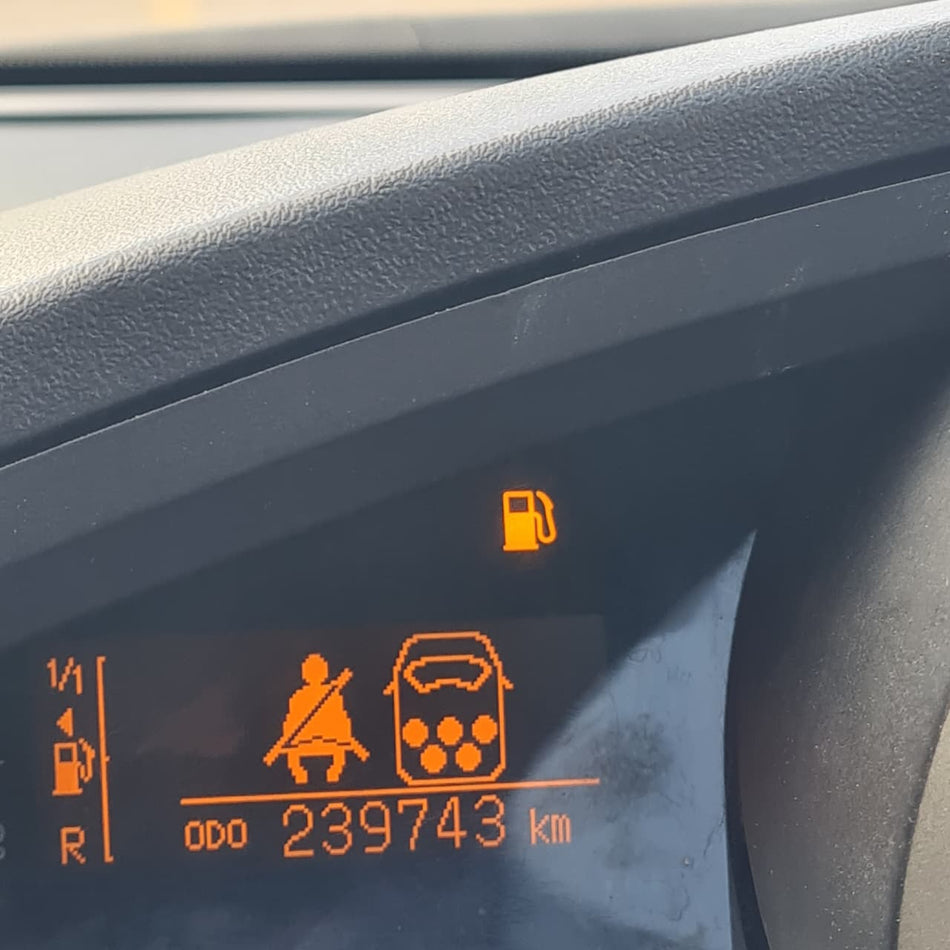 2010 Toyota Verso 160SX