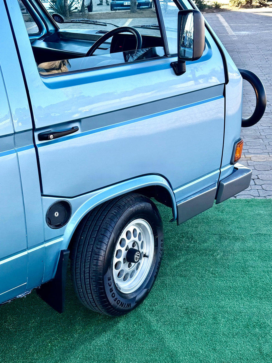 1991 Volkswagen Microbus 2.5i