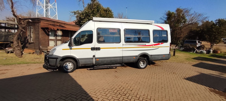 2014 Iveco Daily 22 Seater