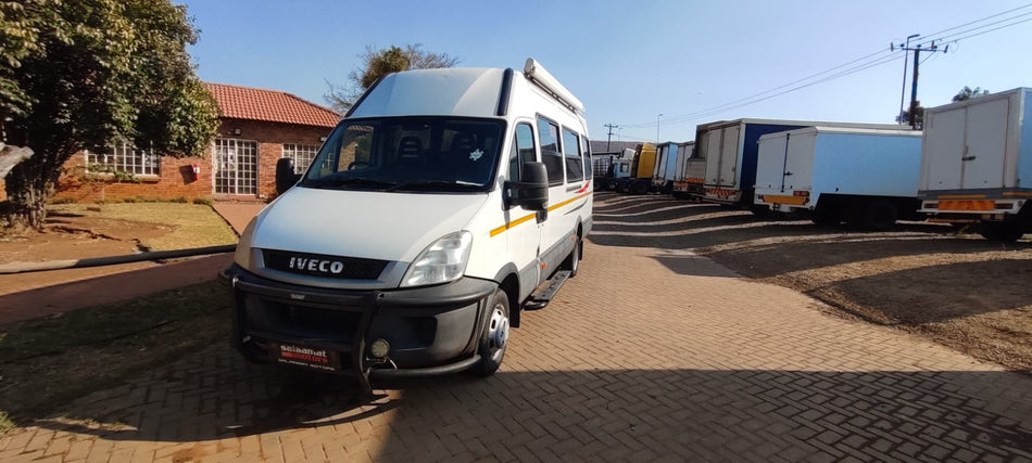 2014 Iveco Daily 22 Seater
