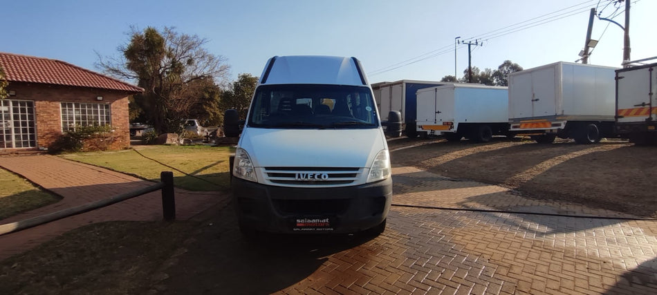 2008 Iveco Daily 22 Seater