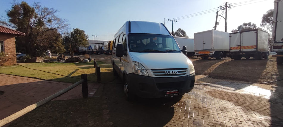 2008 Iveco Daily 22 Seater